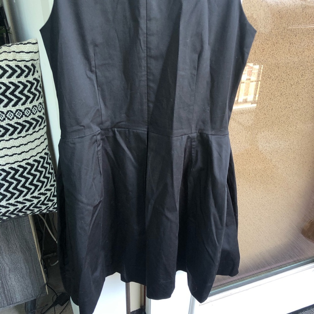 🐕 NWOT GAP fit and flare cotton dress - Picture 7 of 10